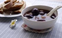 紅棗枸杞茶的功效：補氣養血