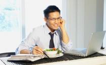 男人吃飯太快帶來的危害