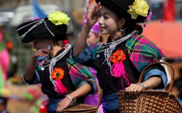 【阿昌族】阿昌族簡介_傳統(tǒng)節(jié)日_風俗習慣_服飾_舞蹈_美食_文化 【阿昌族】阿昌族簡介_傳統(tǒng)節(jié)日_風俗習慣_服飾_舞蹈_美食_文化