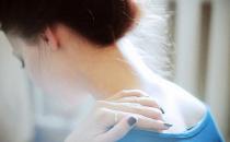 頸部保養有5招：頸部也要去角質