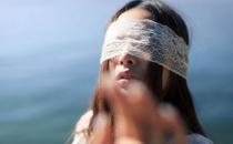 肌膚干燥如何讓皮膚喝夠水？