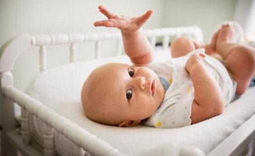 如何喂養剖腹產嬰兒