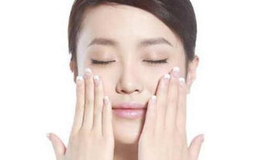 雙下巴是怎么形成的？雙下巴怎么減？