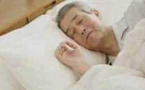 為啥裸睡不適合老年人？