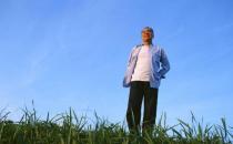 老年人冬季補(bǔ)腎多吃黑色食物