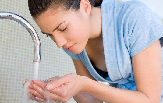 中醫(yī)食療幫你改善肌膚問題