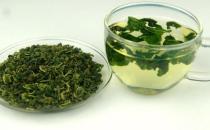 眼干怎么辦？中醫(yī)幫你的眼睛“補水”