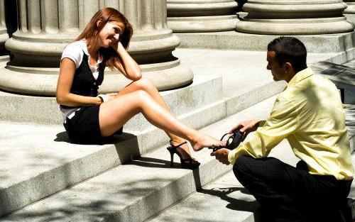 小情侶這樣過(guò)周末最有意思