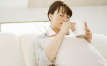 導致外陰性不孕的原因是什么？