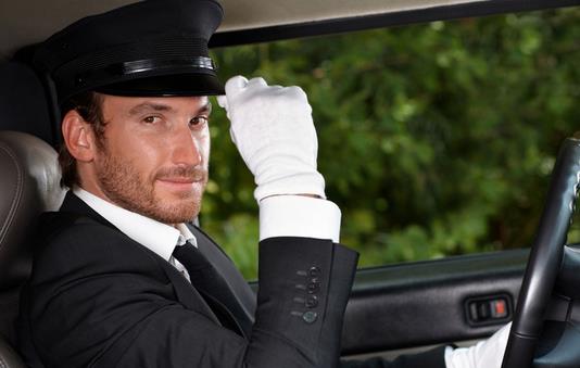 如何避免開車犯困?