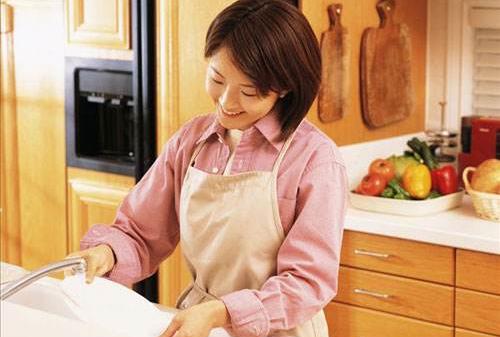 幾個(gè)訣竅幫你把碗洗得干凈又健康