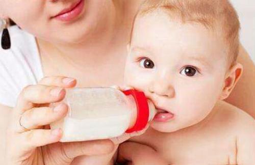 混合喂養(yǎng)的方法有哪些