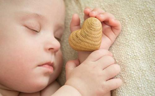 激光去胎記是什么？激光去胎記疼嗎