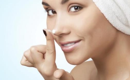 用珍珠粉去黑頭需要注意什么