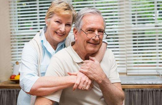 中老年人該如何預防白發