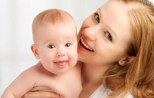 傳統喂養寶寶的10大誤區 專家告訴你如何做