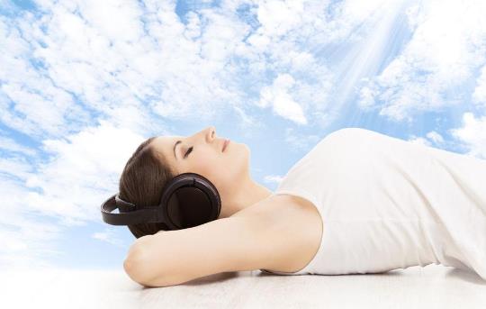 噪音過大聽音樂更傷聽力!