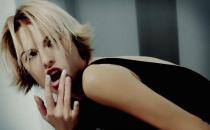 女人冬季穿皮靴小心腳氣病！