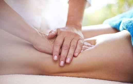 穴位按摩還能滋養雙唇?