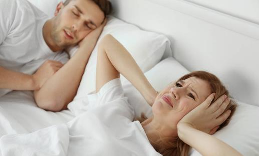 睡覺時身體猛然一抽是怎么回事