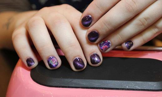 甲溝炎是什么?甲溝炎的病因是啥