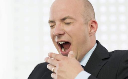 每天都無緣無故打哈欠是什么原因