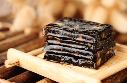 女人經期不適的調節方法 女人經期補血食物推薦