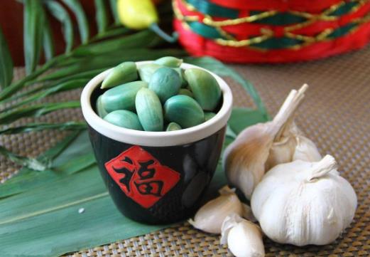 小孩小孩你別饞，過了臘八就是年 臘八節(jié)吃臘八粥