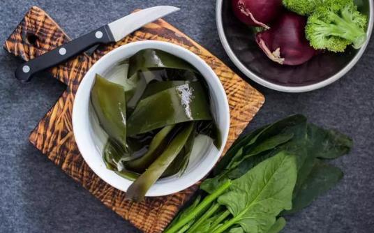 春節(jié)油膩食物太多 6種刮油清腸胃食物推薦