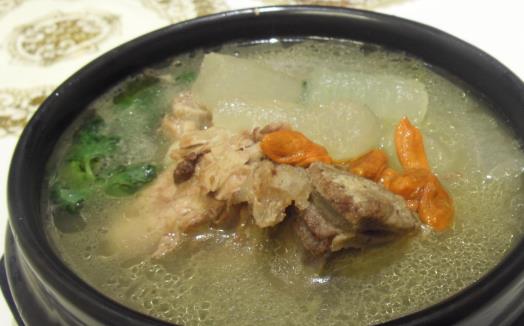 為啥孕期會水腫?專家建議:平常做到這3點,幫你緩解孕期水腫