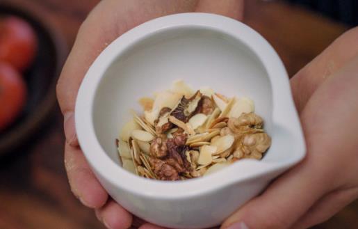 過年瓜子別多吃?這些人更是要少吃