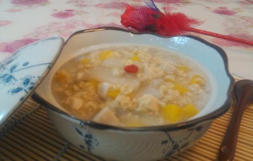 燕麥片燕麥粉還是帶皮燕麥？如何選擇才好