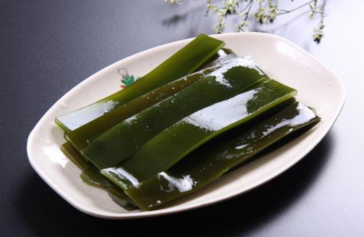 女性乳腺疾病高發(fā) 吃6類食物降風險