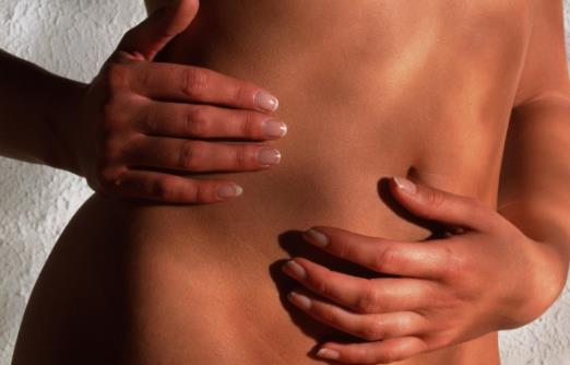 日揉小腹36次 養生效果堪比人參