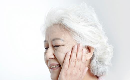 這六大因素是導致白發的根源