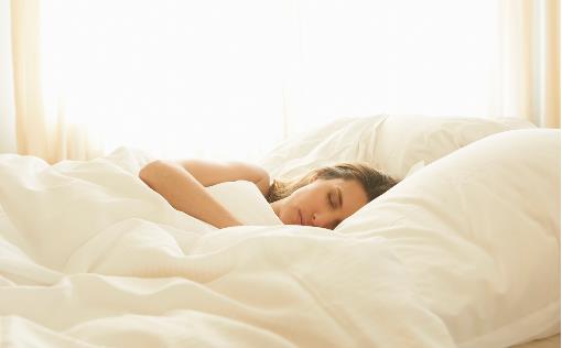女性夜里睡覺出汗是體質(zhì)問題 解決出汗的小妙招