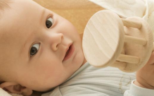 最好別讓寶寶穿二手鞋 不能用的寶寶二手物品