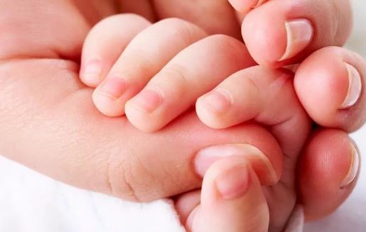 給寶寶剪指甲 別掉進這5個坑