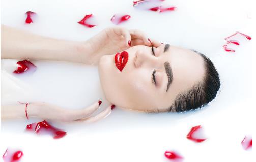 腳底冰涼的人該如何去調(diào)理 