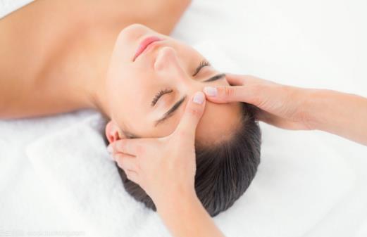 過度清潔導致皮膚脆弱 護膚品選擇不當易致皮炎