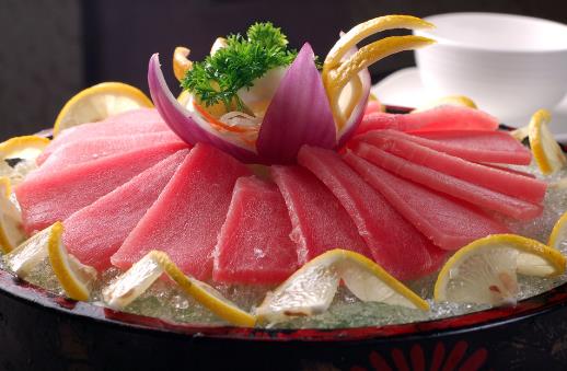 哪些食物對(duì)皮膚好 這7種食物是天然護(hù)膚品