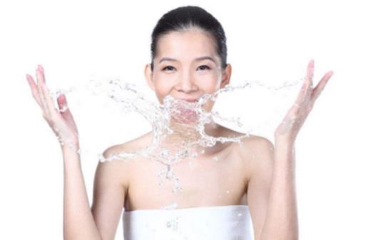 抬頭紋影響顏值? 五種方法幫你去除抬頭紋