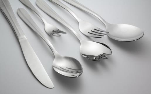 不銹鋼餐具的使用誤區(qū)