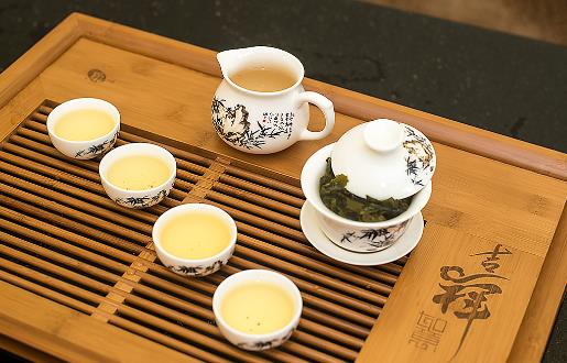 膽固醇過高的原因有哪些？它有哪些飲食禁忌？