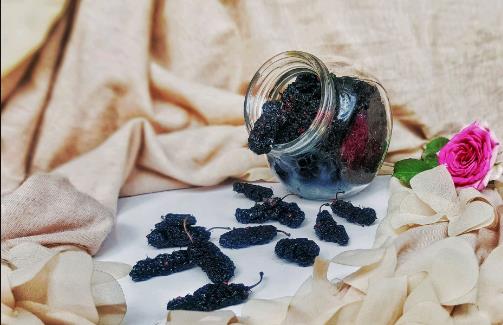 桑葚為什么那么黑 桑葚有花青素嗎