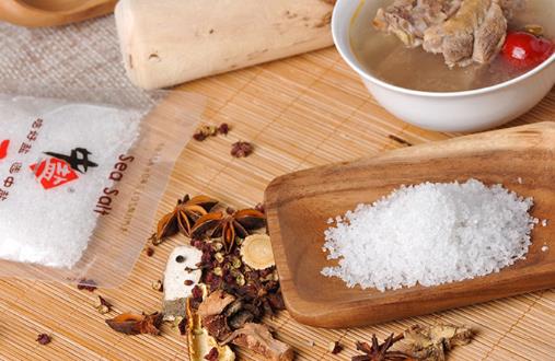 鹽吃多了易衰老 注意食物的烹調(diào)方法減鹽不減咸