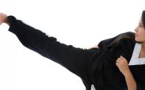 解決駝背體態問題 每天練習這8招身材更挺拔