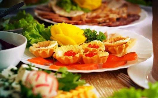 飲食規律可促進人體新陳代謝 成年人合理飲食建議