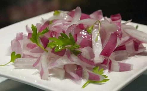 喝醋、喝紅酒、喝魚油能軟化血管?真正管用的其實是它