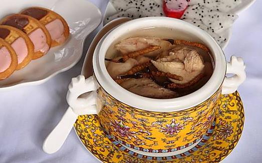 趁熱吃帶來的健康危機(jī) 推薦12大頂級抗癌食物